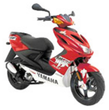 YAMAHA AEROX 100 (YQ100)
