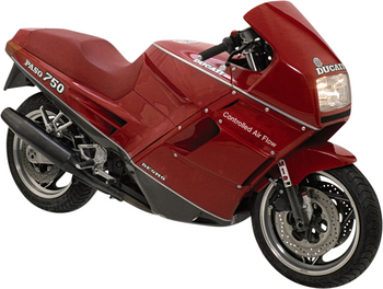 DUCATI 750 PASO