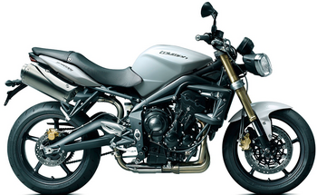 TRIUMPH STREET TRIPLE