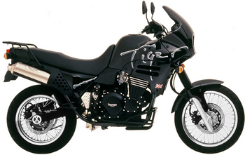 TRIUMPH TIGER 900