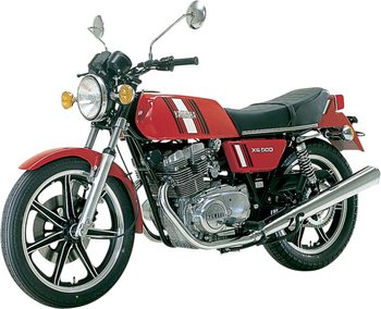 YAMAHA XS 500