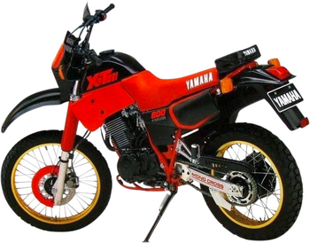 YAMAHA XT 600