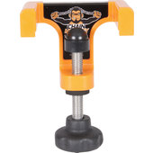 Chain tensioning tool