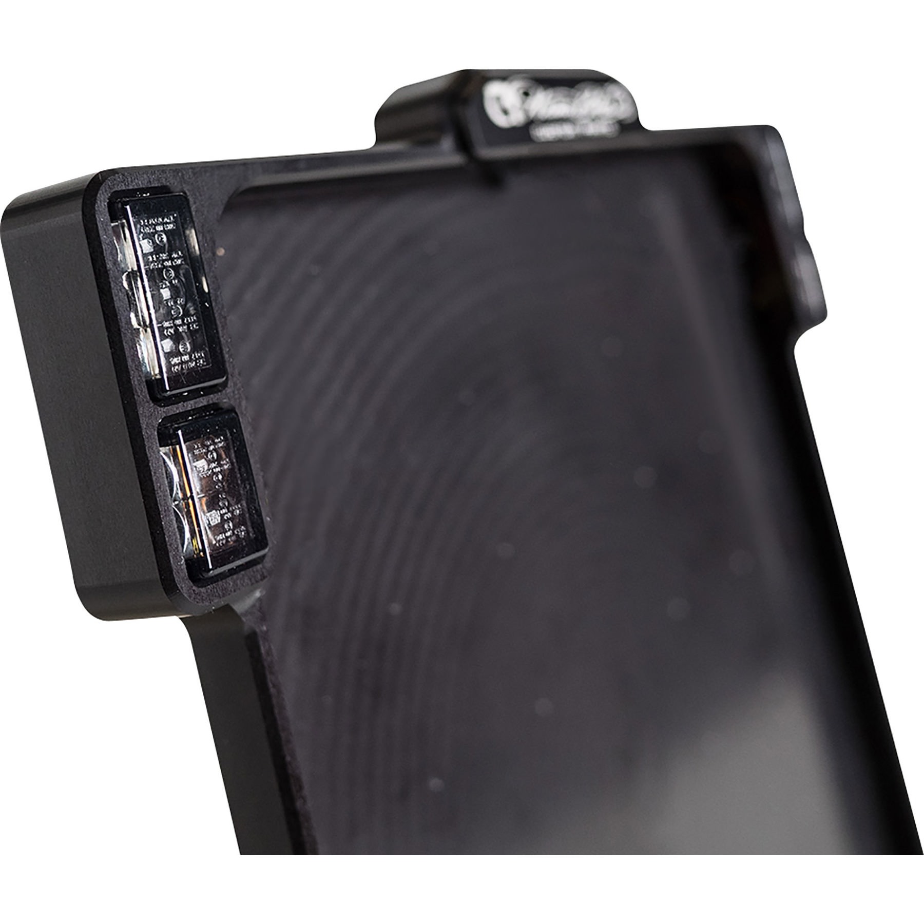 2.0 LICENSE PLATE HOLDER