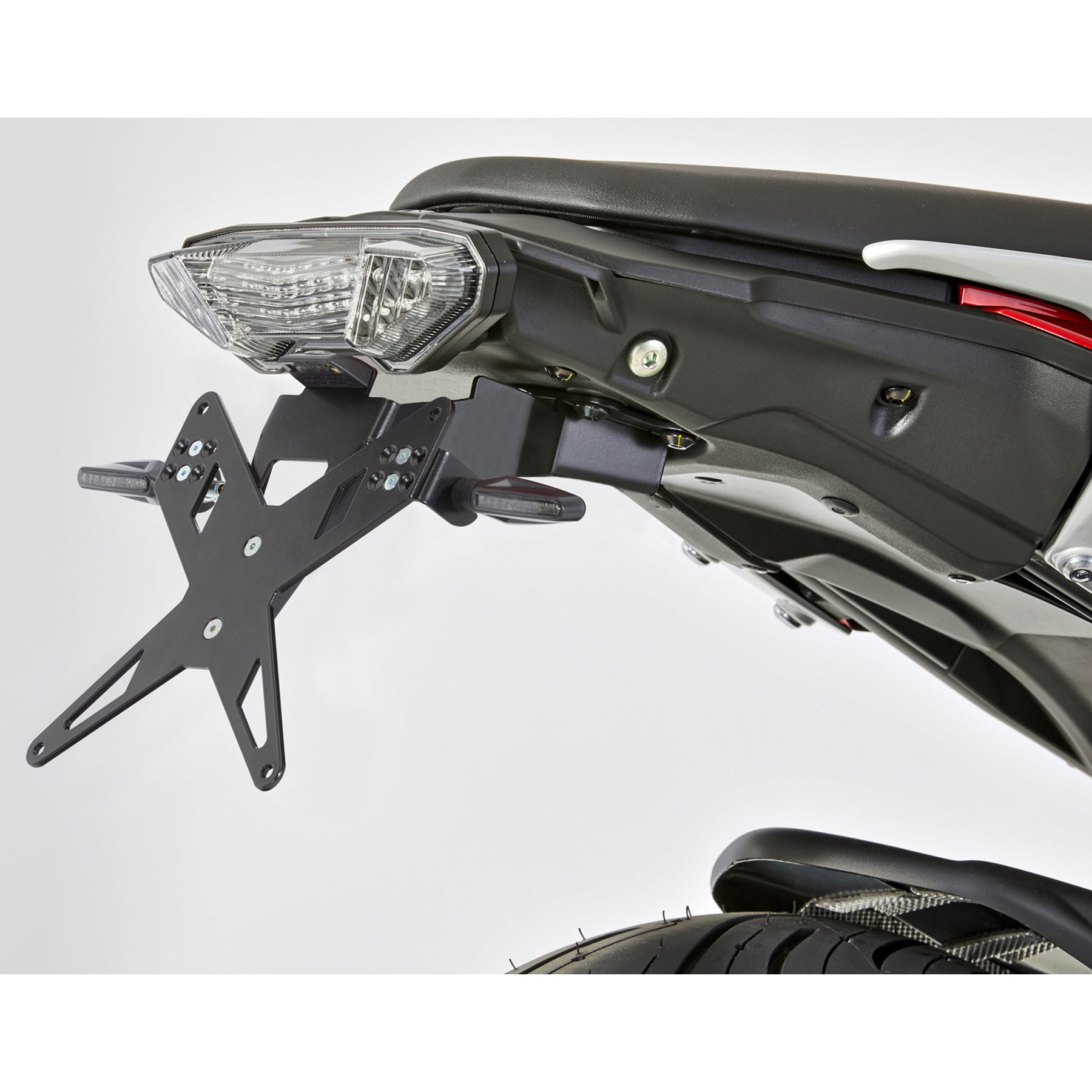 PROTECH LIC. PL. BRACKET