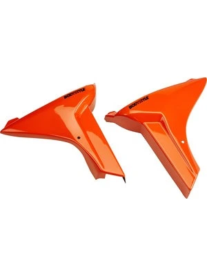 - Jäähdyttimen Suoja