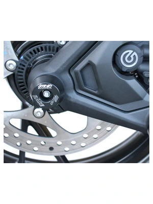 Crash pad set for the wheel area