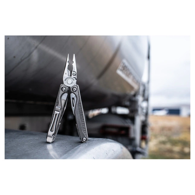 Leatherman Multitool Charge Plus Tti