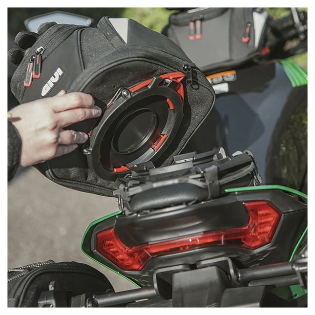 Givi Seatlock Hecktasche EASY-T 14L