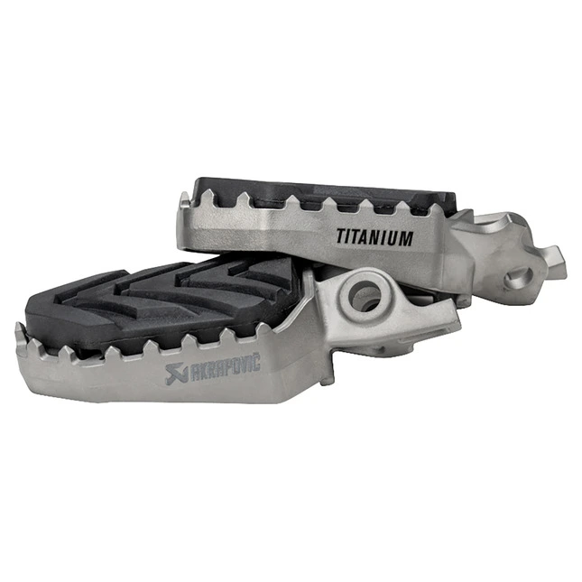 Akrapovic Adventure Fussrasten-Set Titan m. ABE