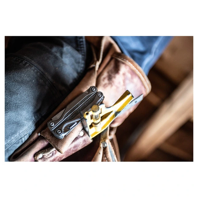 Leatherman Multitool Charge Plus Tti