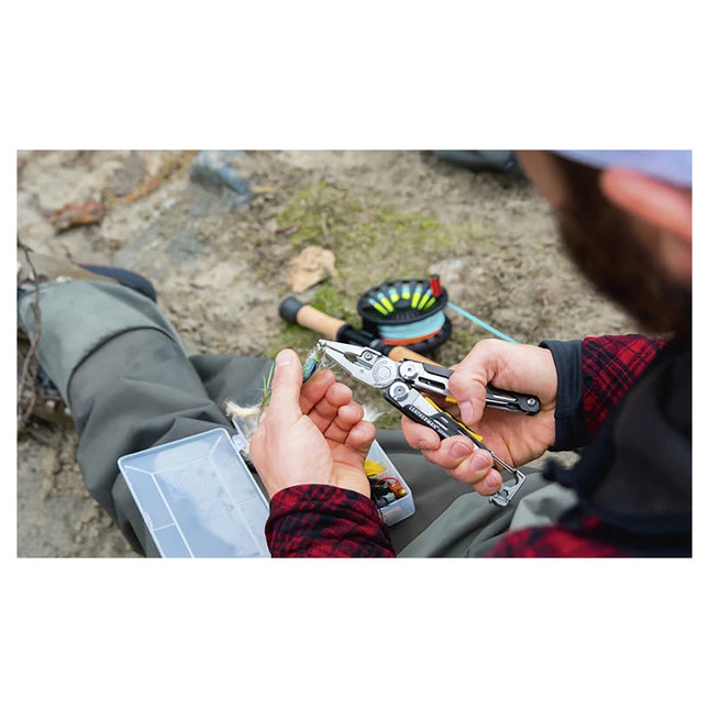 Leatherman Multitool Signal Coyote Tan