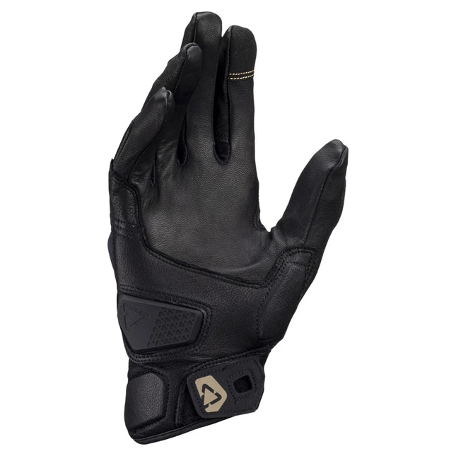 Leatt ADV Hydradri 7.5 Short Stealth
