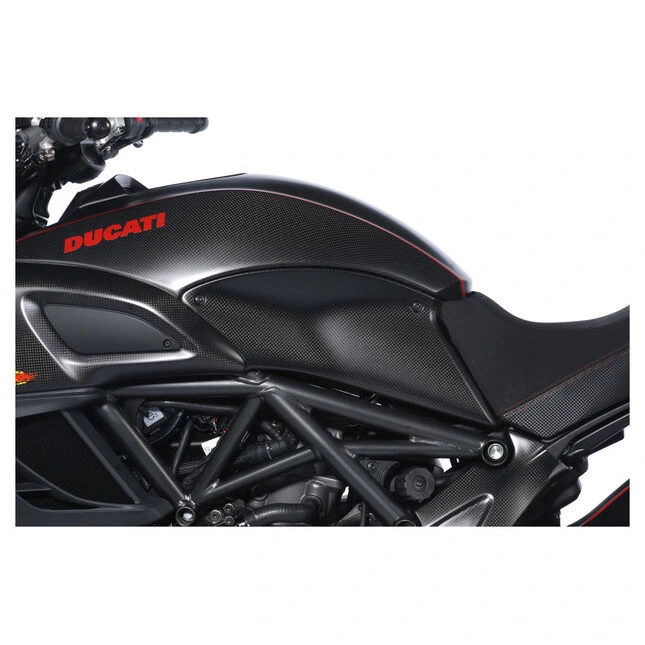 Ilmberger Carbonteile für Ducati Diavel 2011-2018