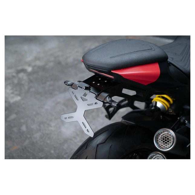 MOTOISM Ducati Venator Blinker