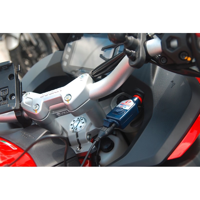 the plug usb charger bike