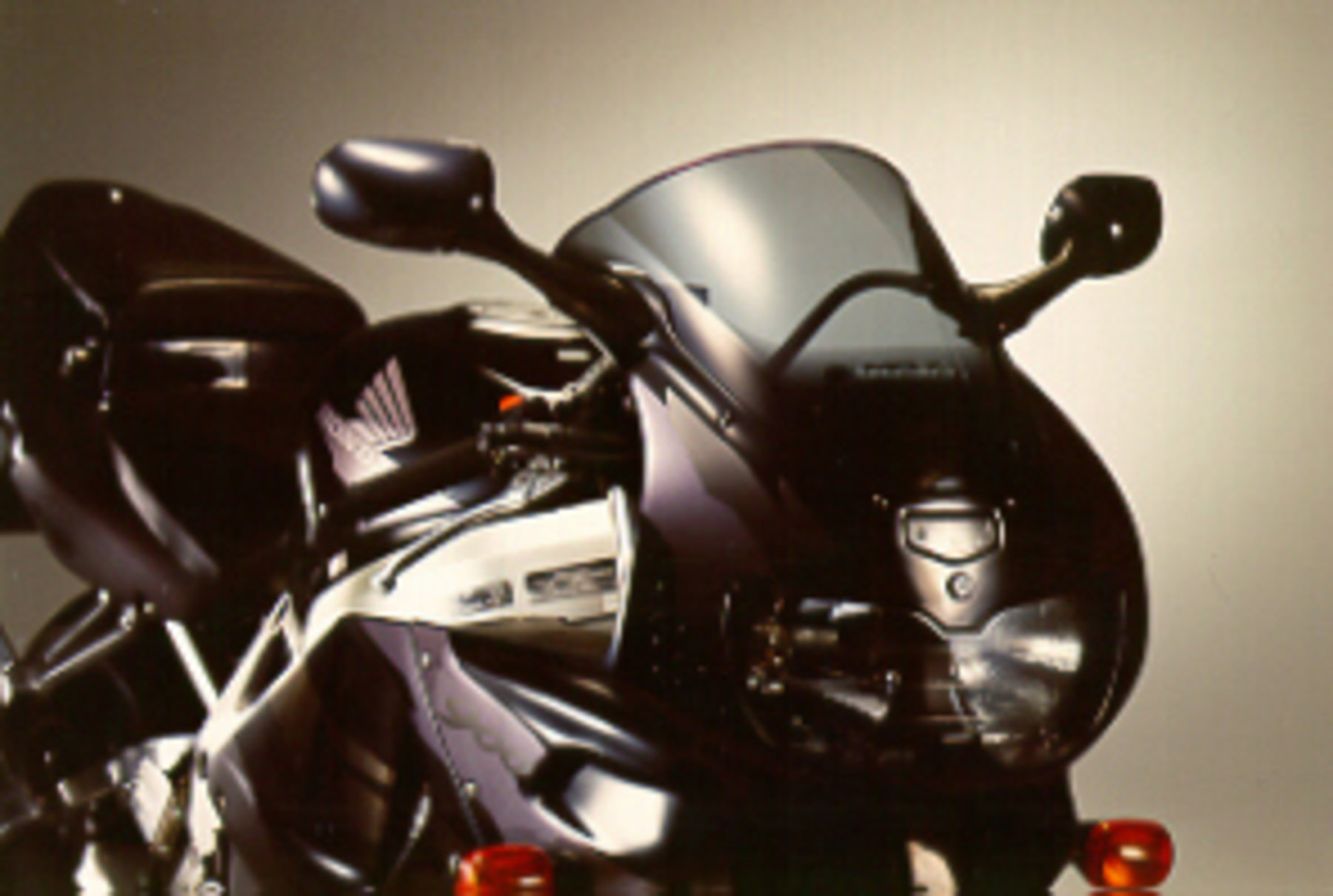 MRA MRA Racingscreen Clear Type-approved for Germany