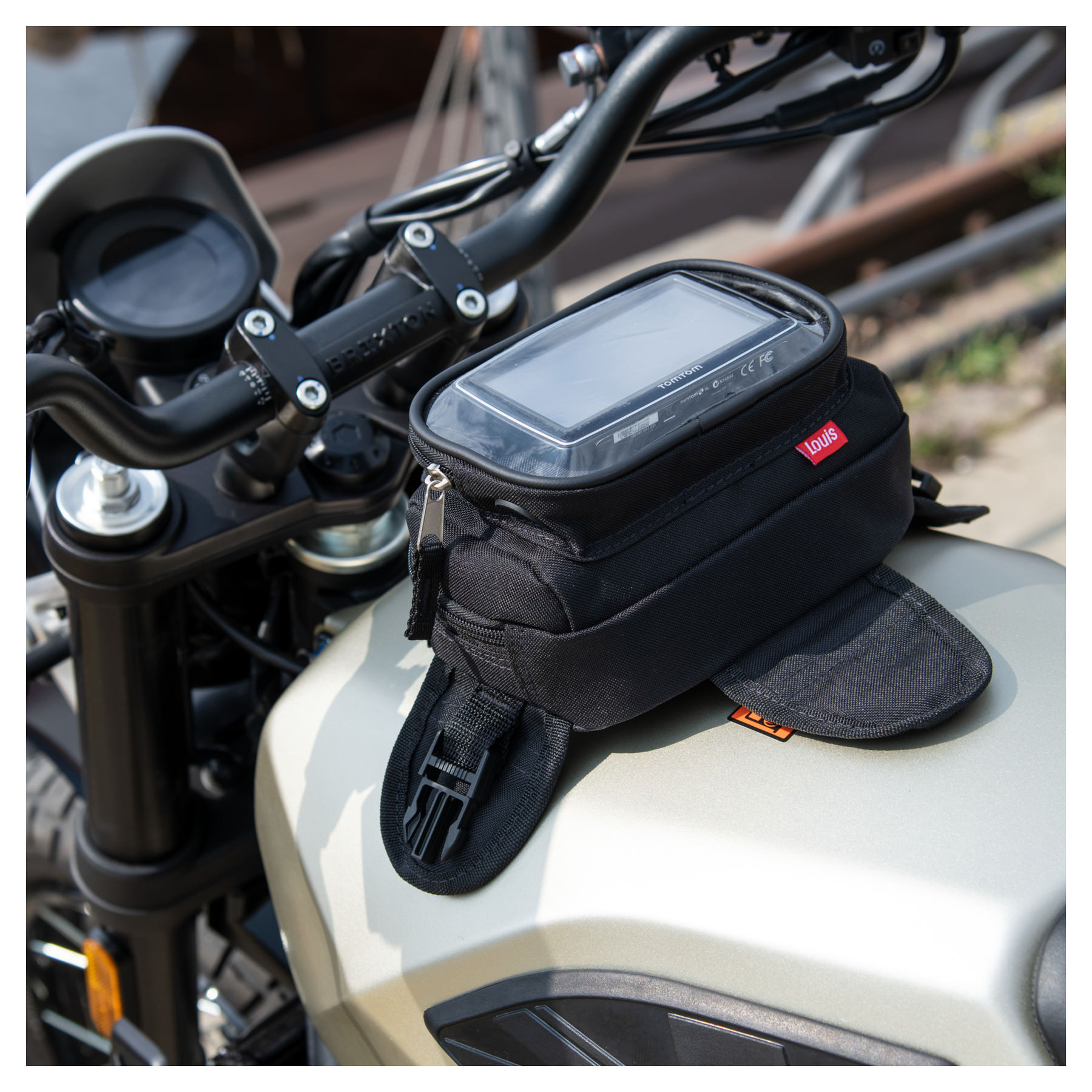 Louis LOUIS TANK BAG WITH WAIST PACK FUNCTION