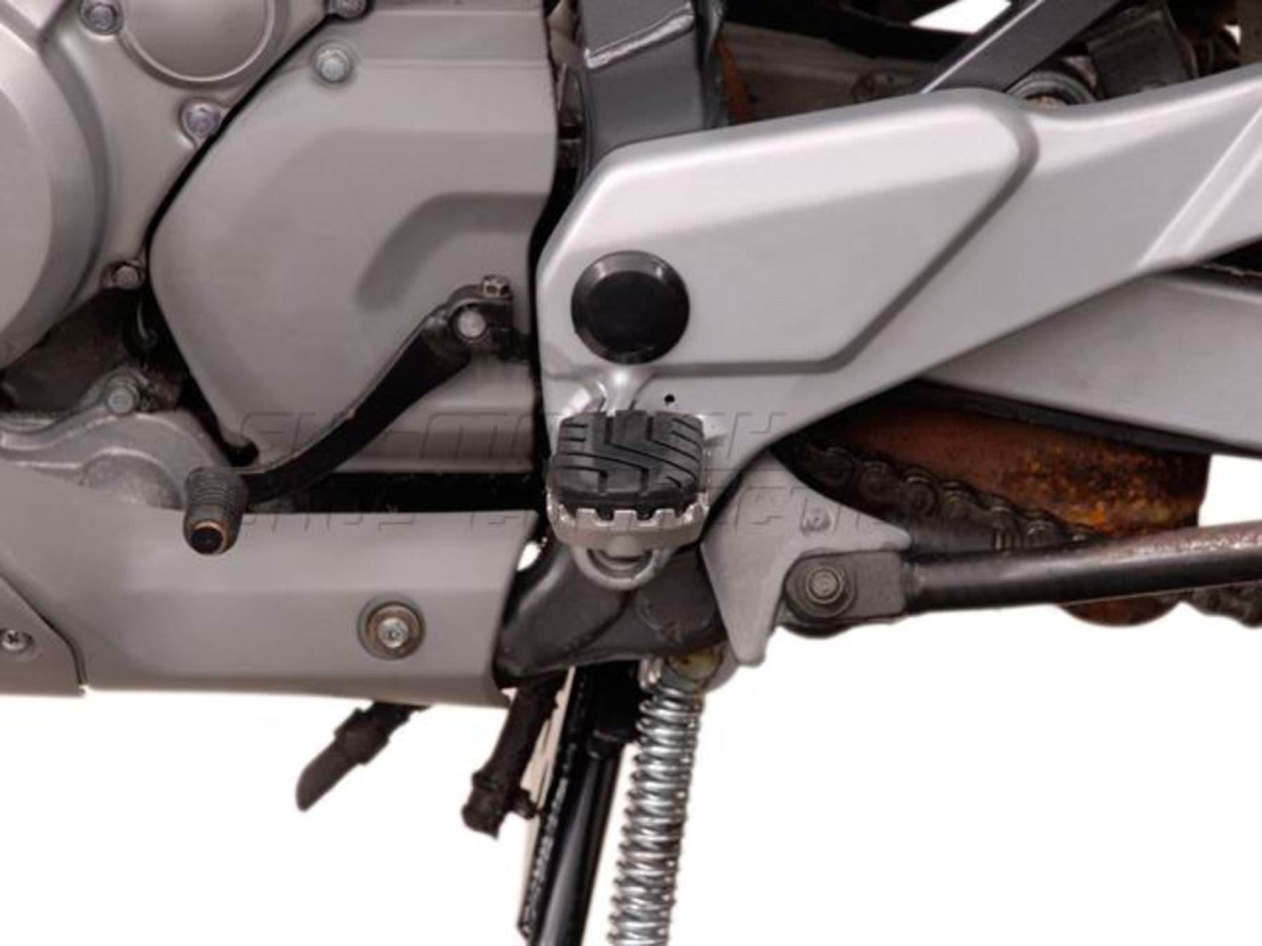 Kit Poggiapiedi Pilota Passeggero Rasten Ion SW-Motech Per Honda/Suzuki - 3