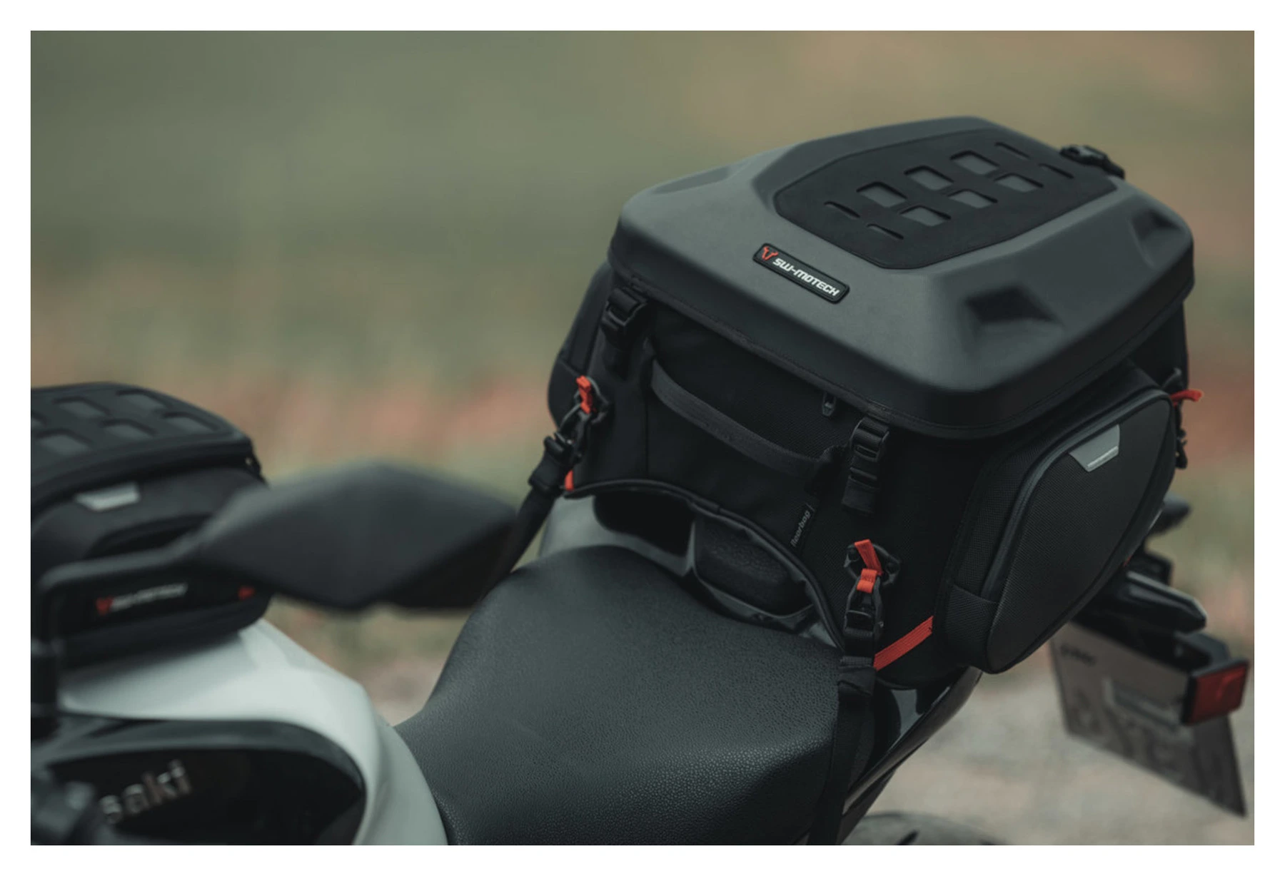 PRO Rearbag bakväska 22-34 liter