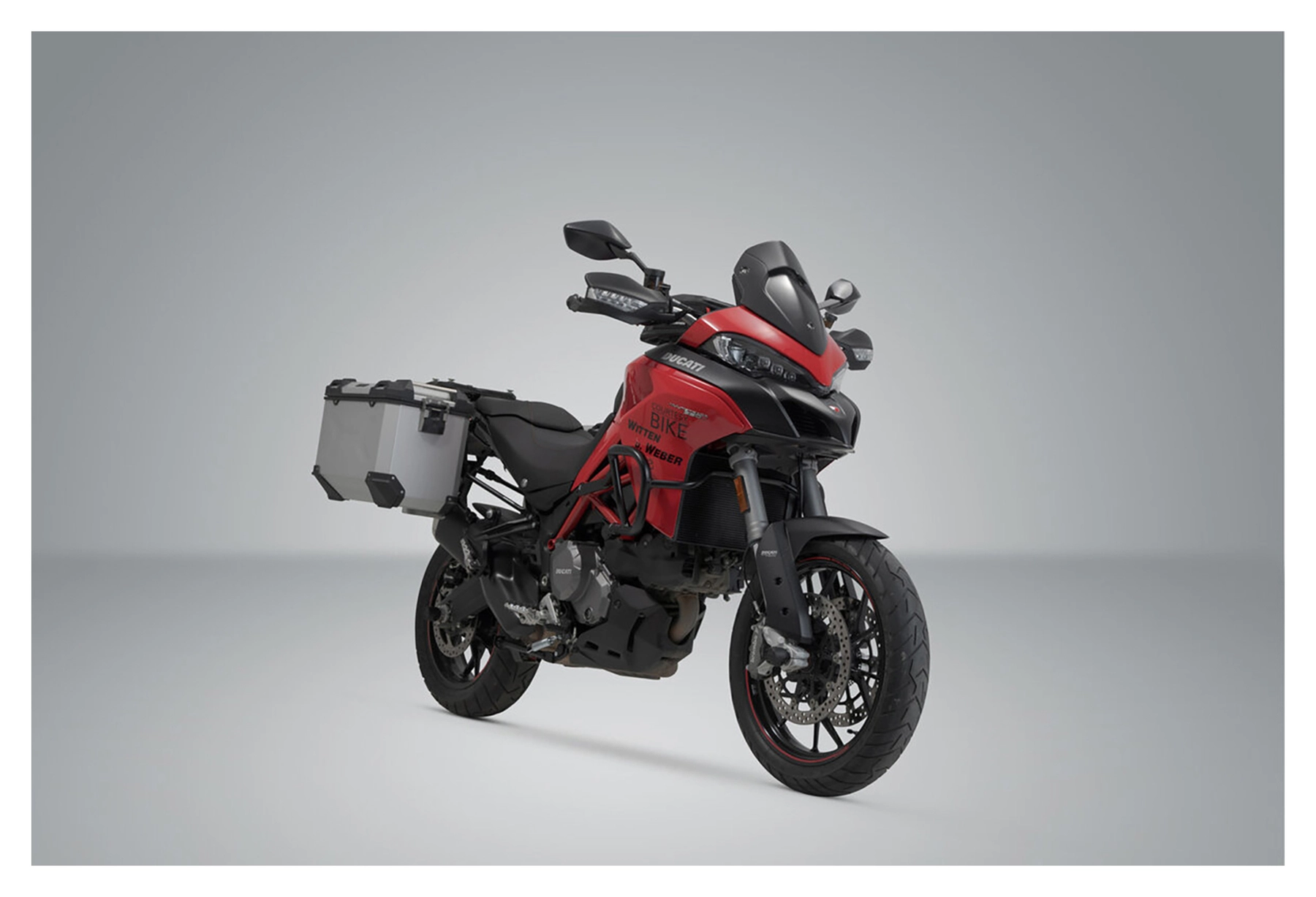 TRAX ADV alukoffer-systeem