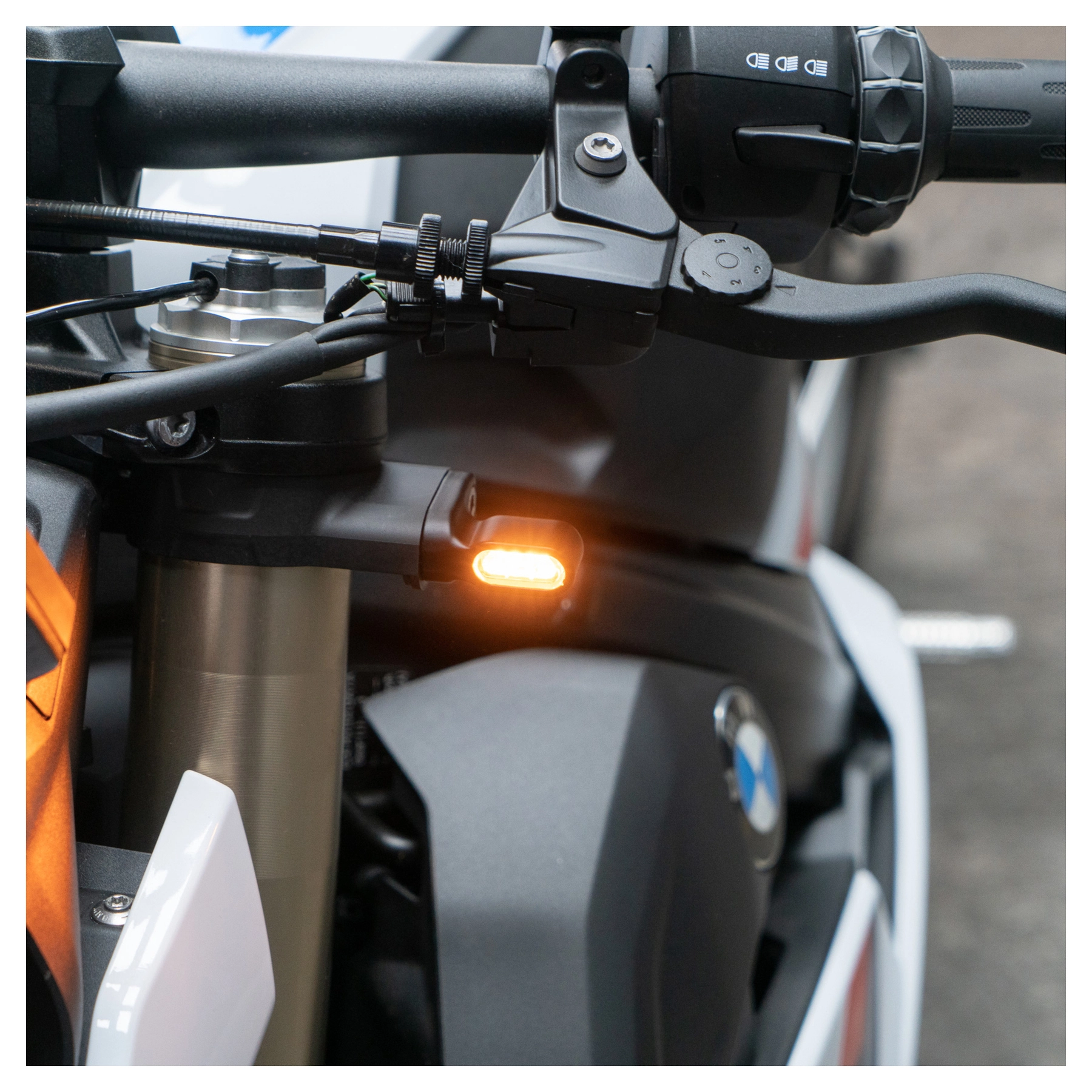 BMW Blinker Set Type - One Short 3in1