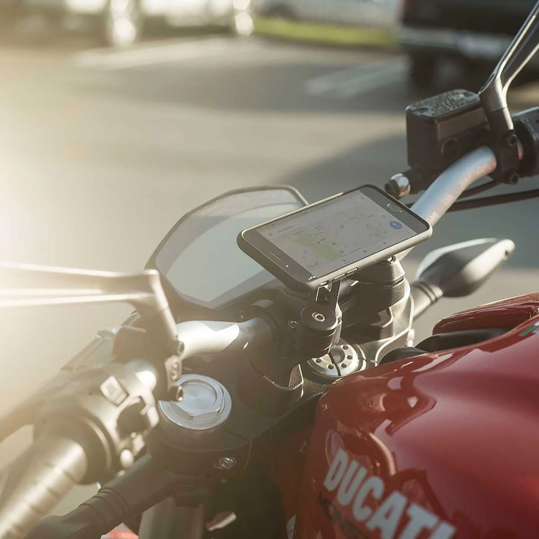 iPhone Smartphone Mount Set