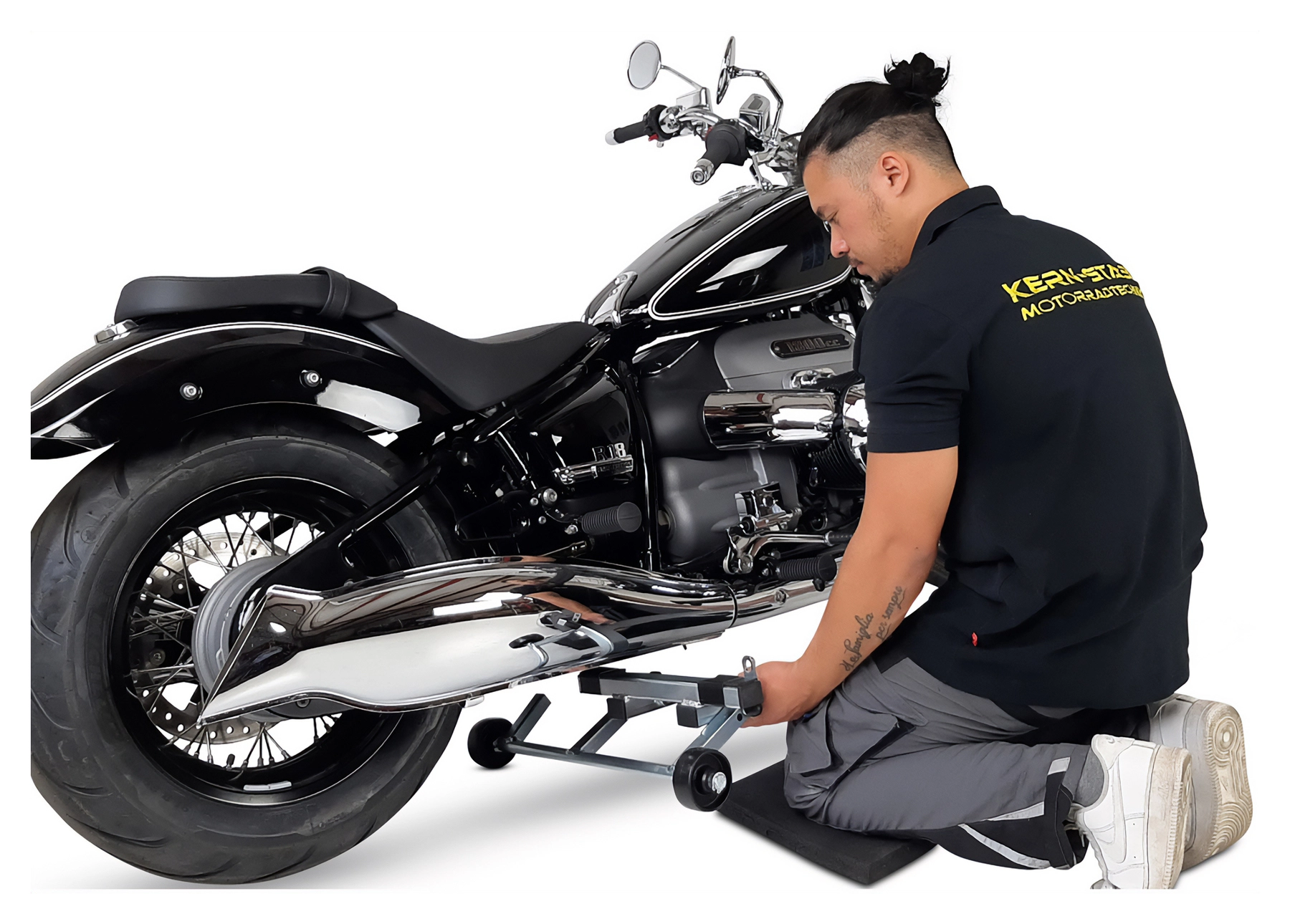 Rear assembly stand / manoeuvring set