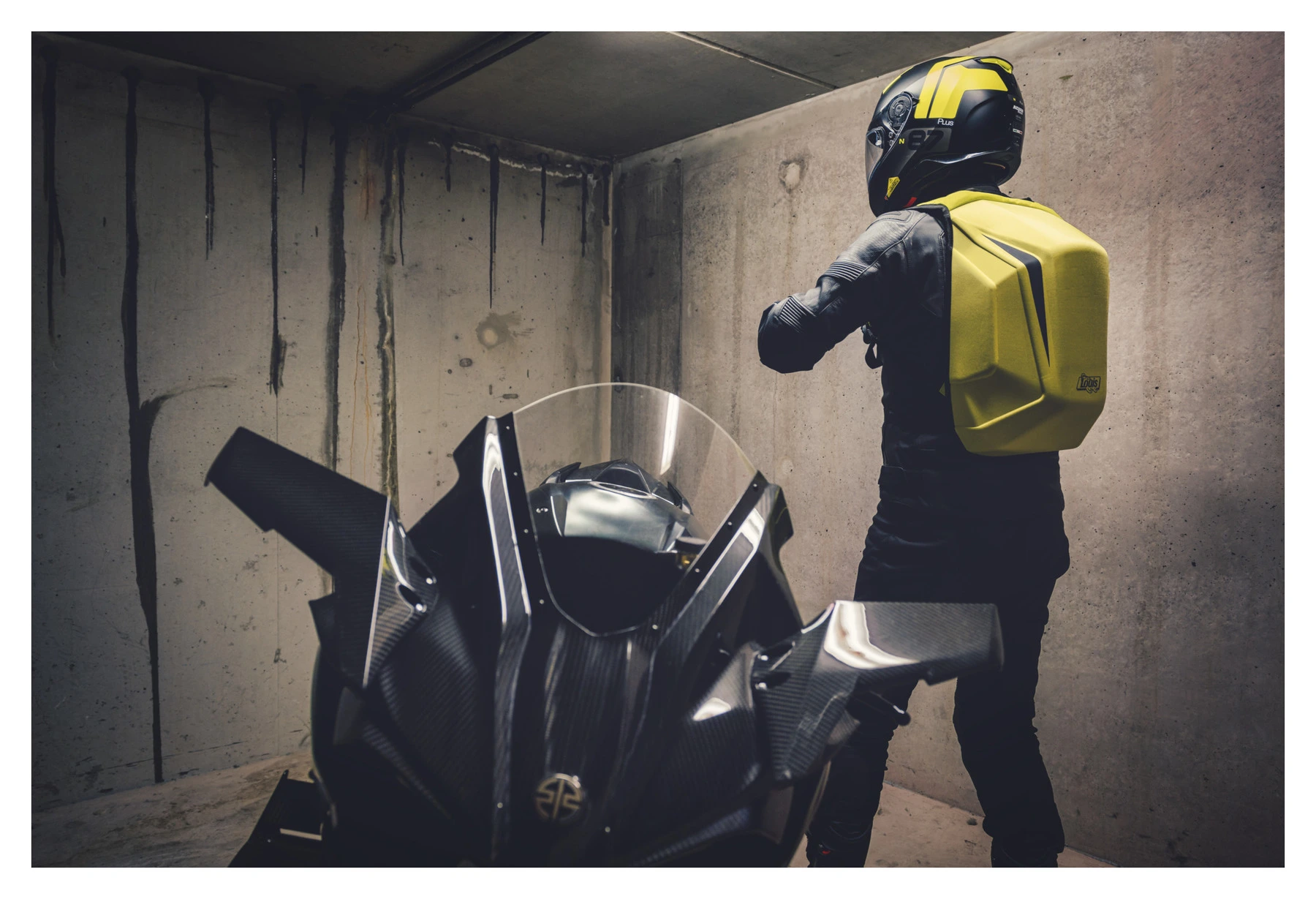 Hard Shell Rugzak Geel
