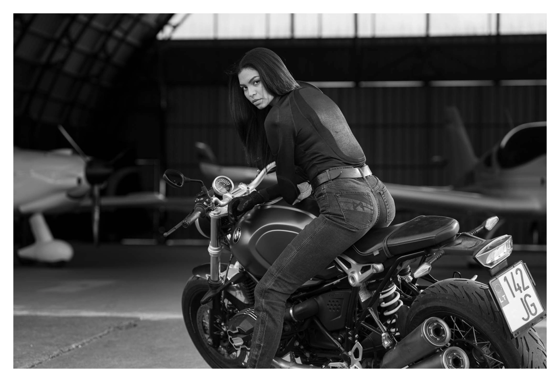 Shell WW Noir 02