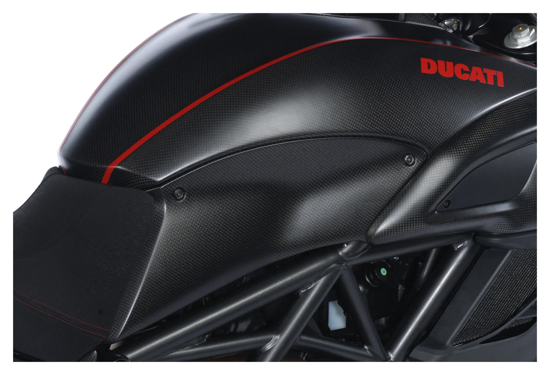 Comp. carb. per Ducati Diavel 2011-2018