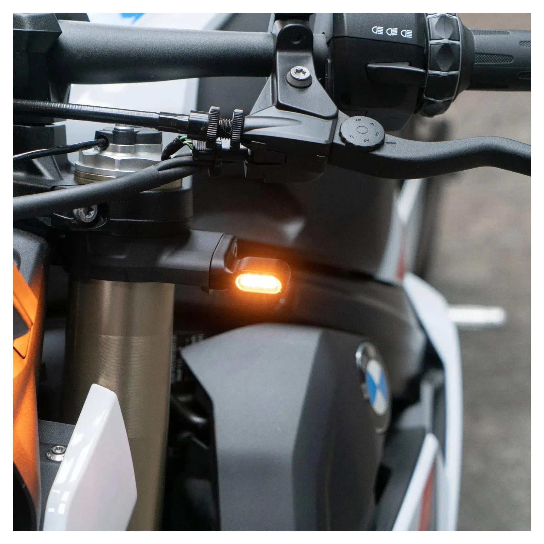 BMW indicator set type - one short