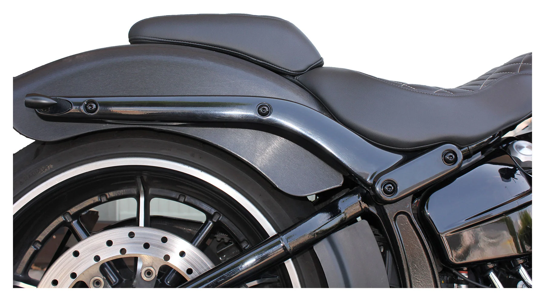 Bolt sets for HD fendertruts