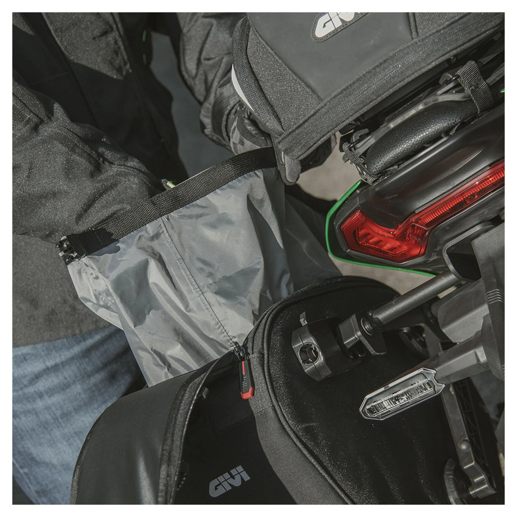 Satteltasche EASY-T rechts 18L
