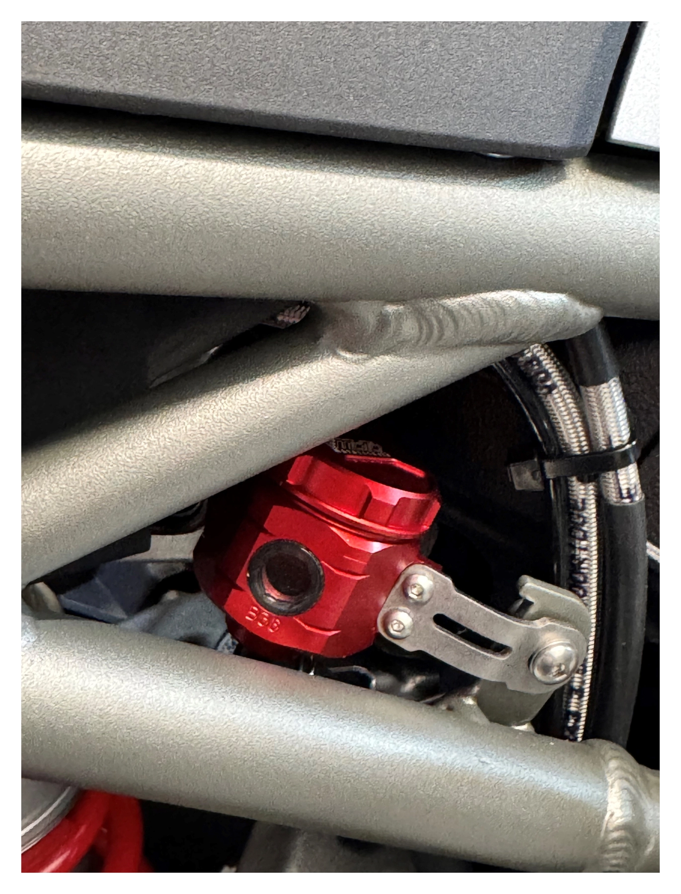 Réservoir liquide frein