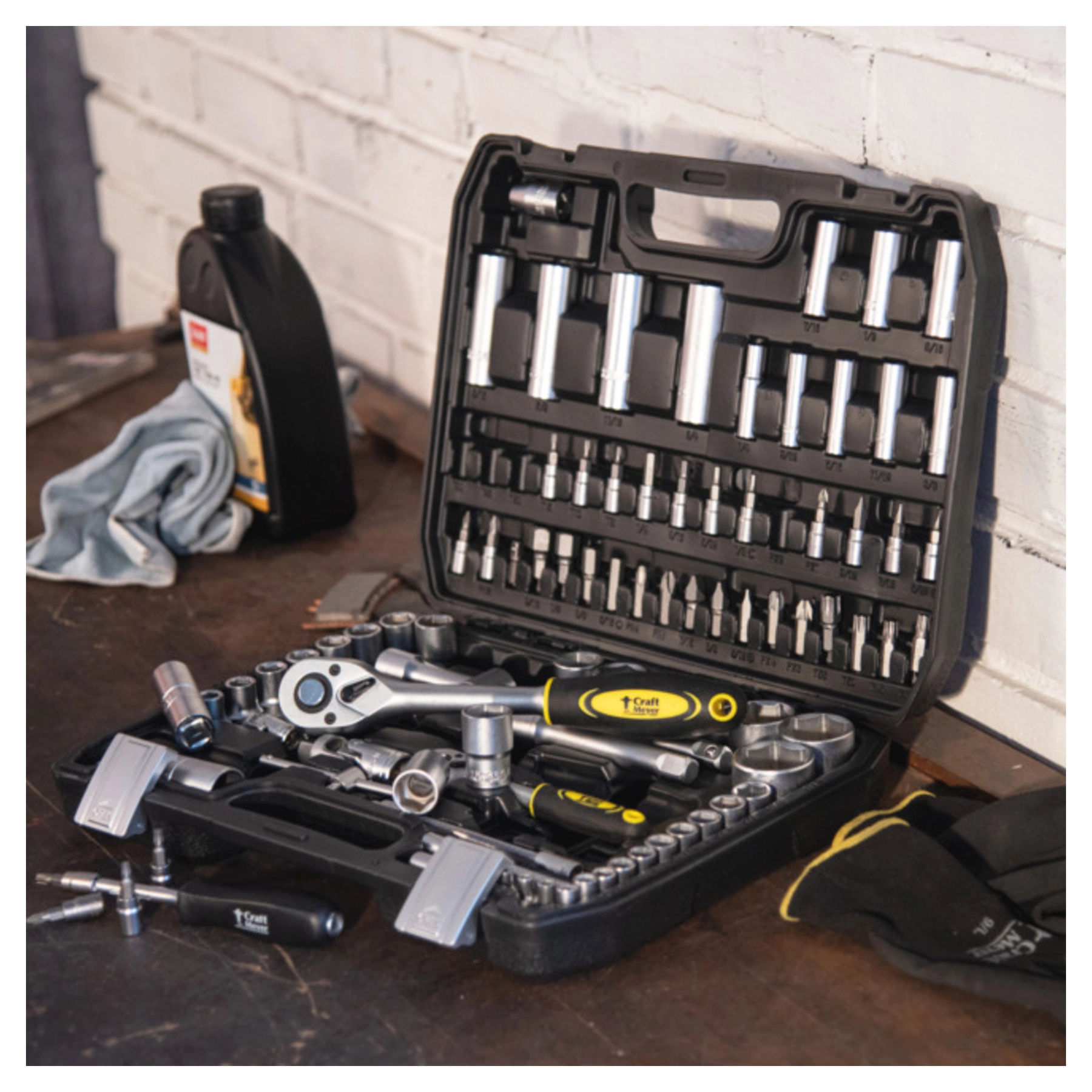 Socket Wrench Set 94-piece inch