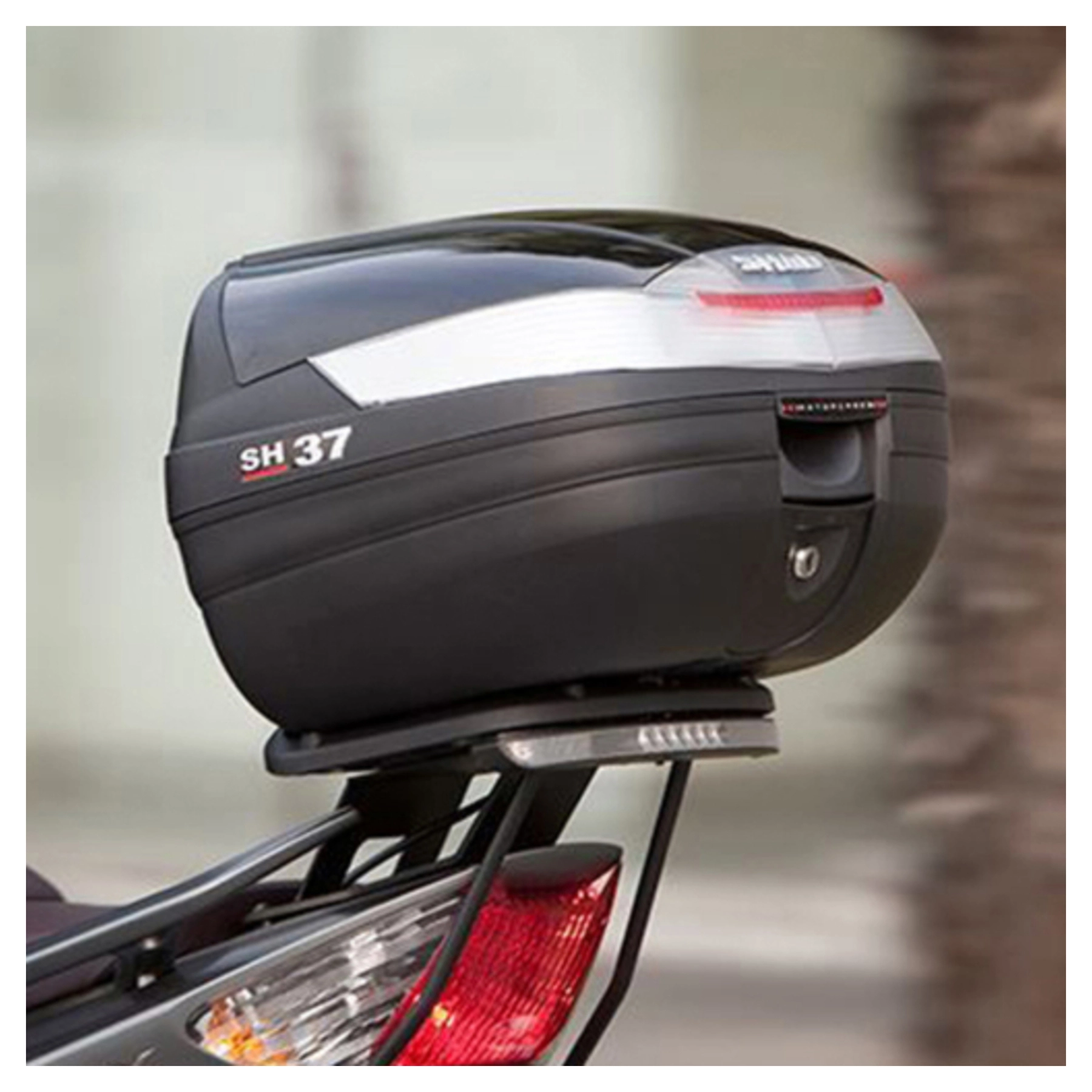 PIASTRA ADATTATORE SHAD PER TOPCASE SH37