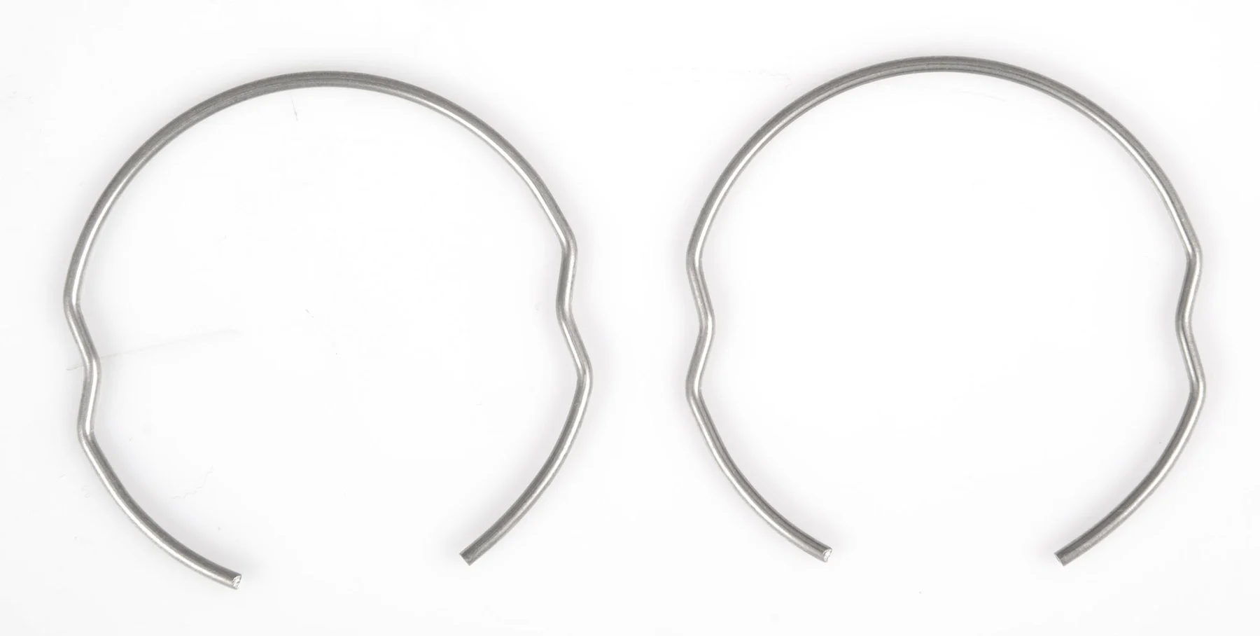 Front fork retaining rings