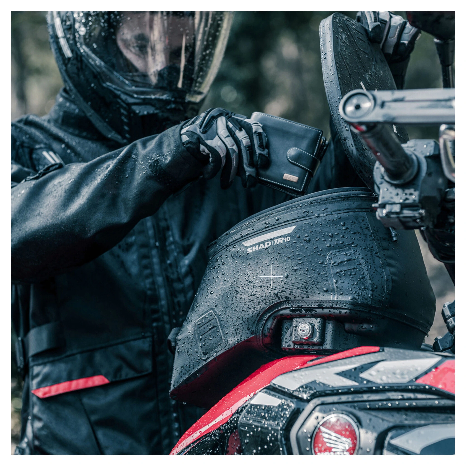 TR10CL Tank Bag