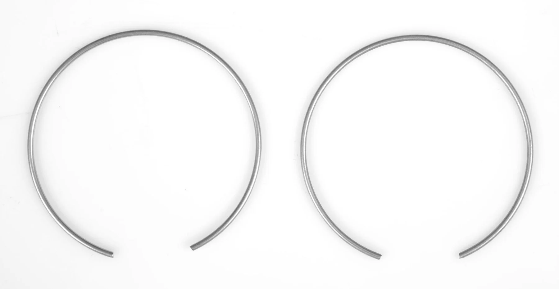 Front fork retaining rings