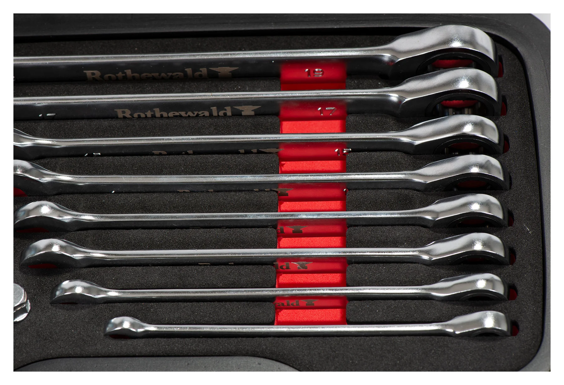 Complete ratchet wrench set sale