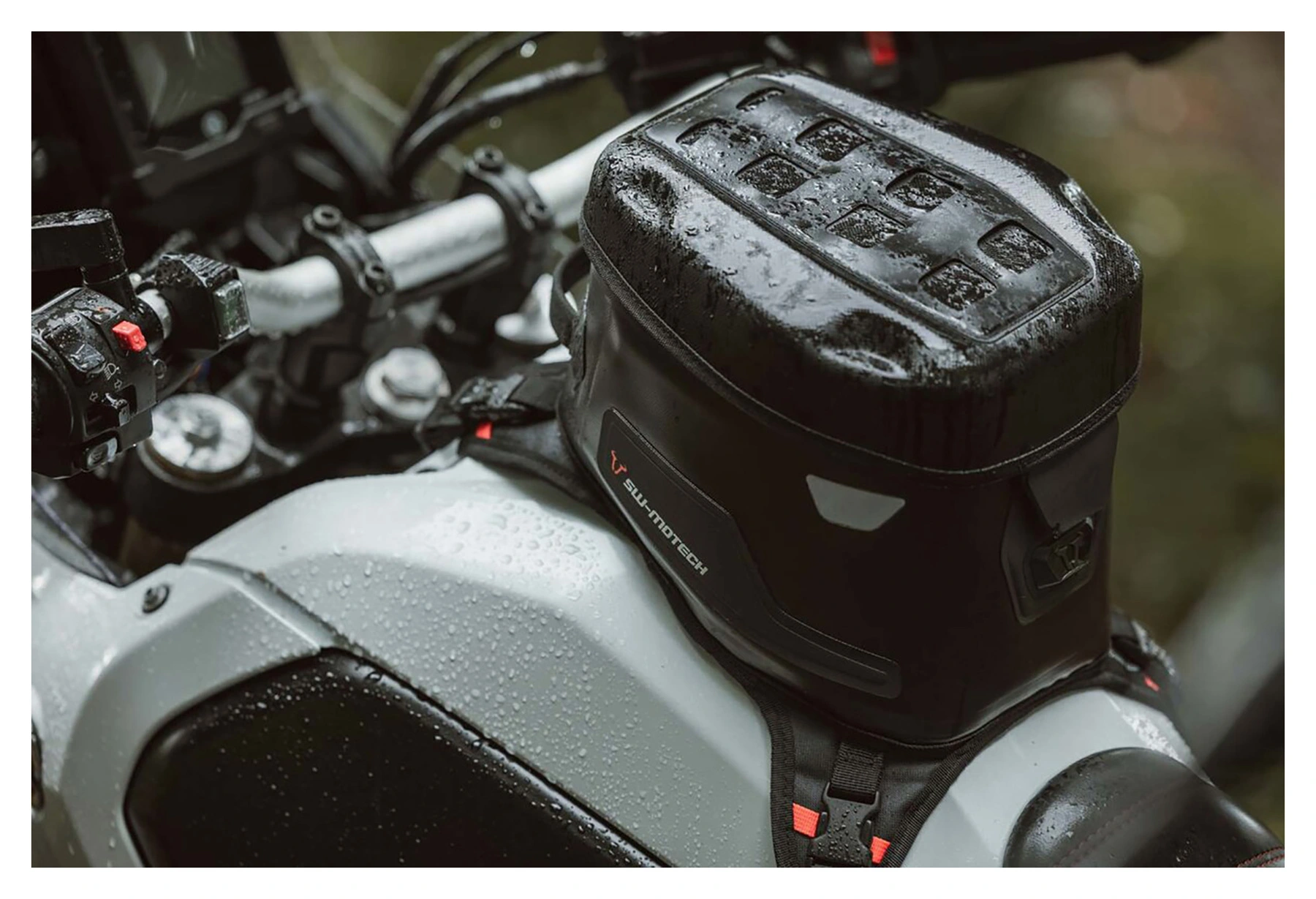 PRO Cross WP tank bag