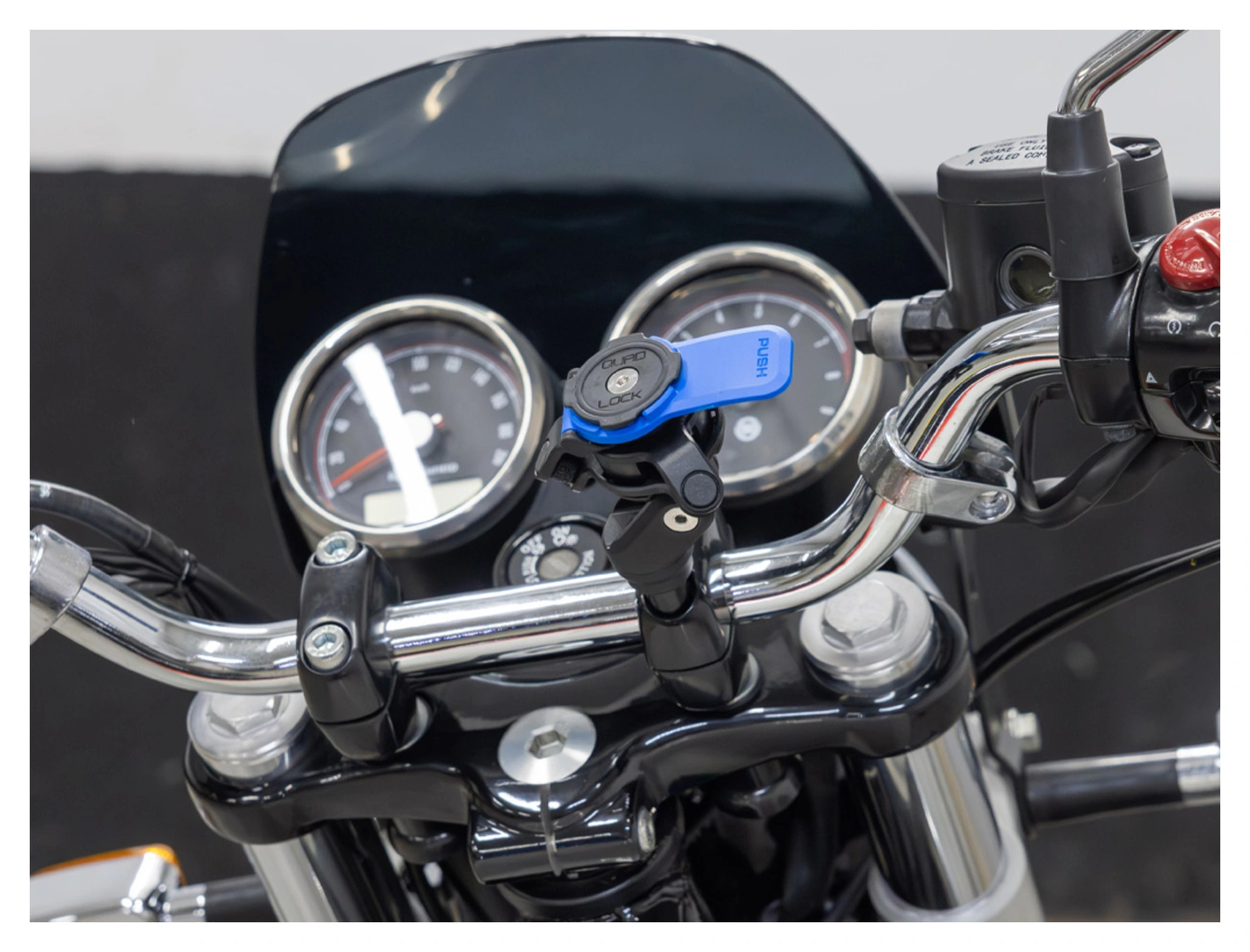 Motorrad-Lenkerklemmhalterung