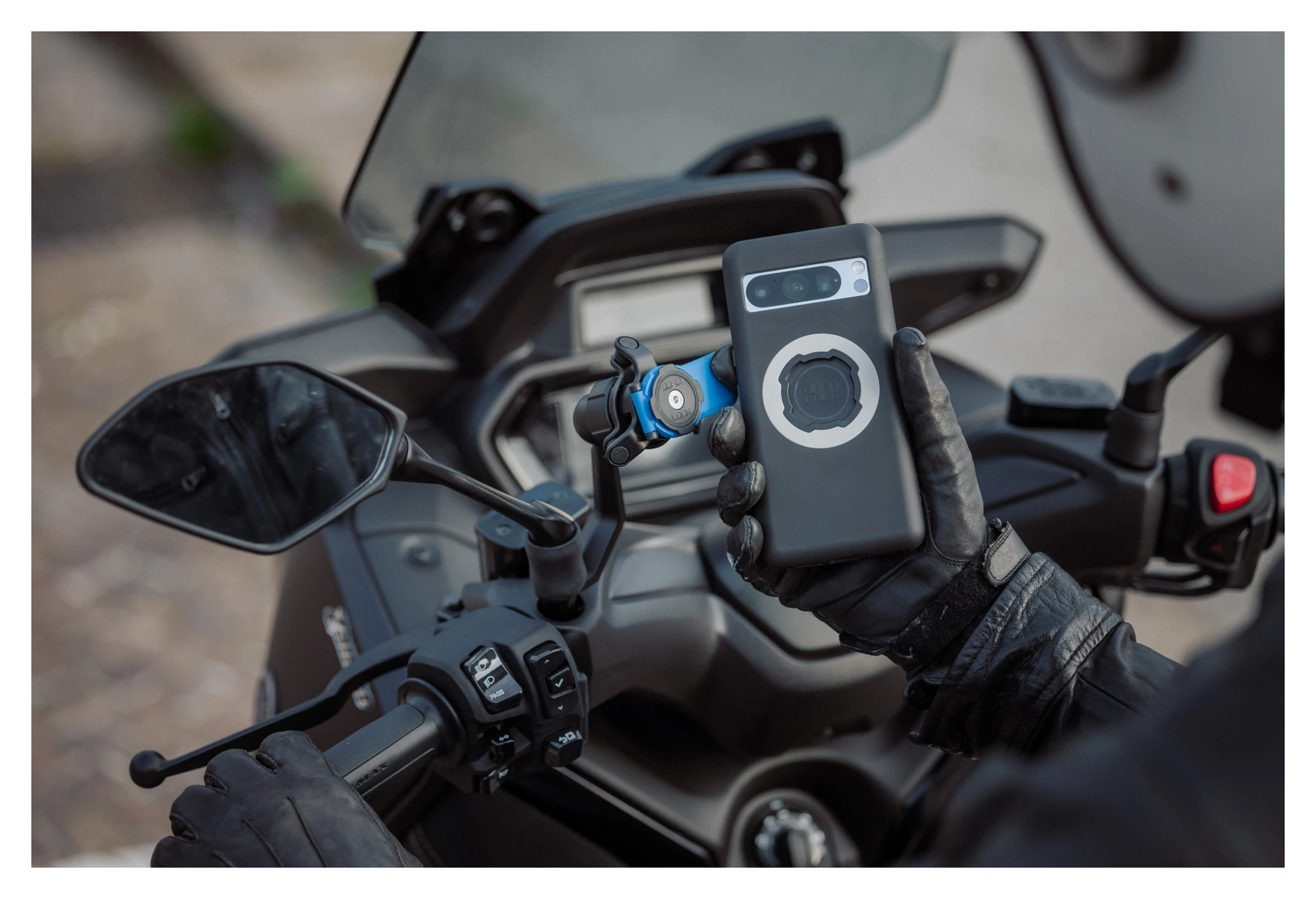 Moped-/Motorrad Spiegelgewindenhalterung