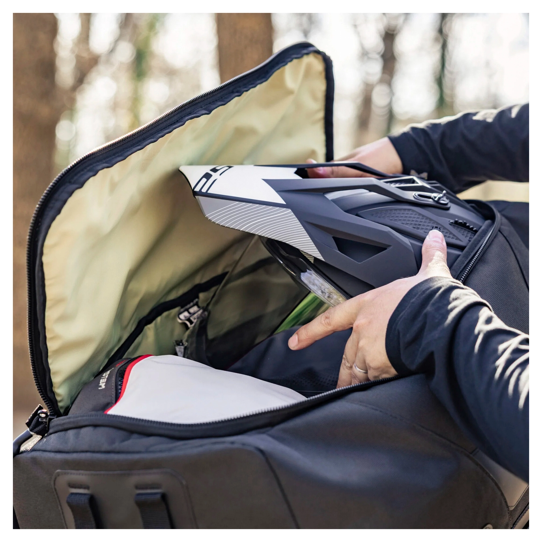 Sacoche selle TR50, volume : 40 litres