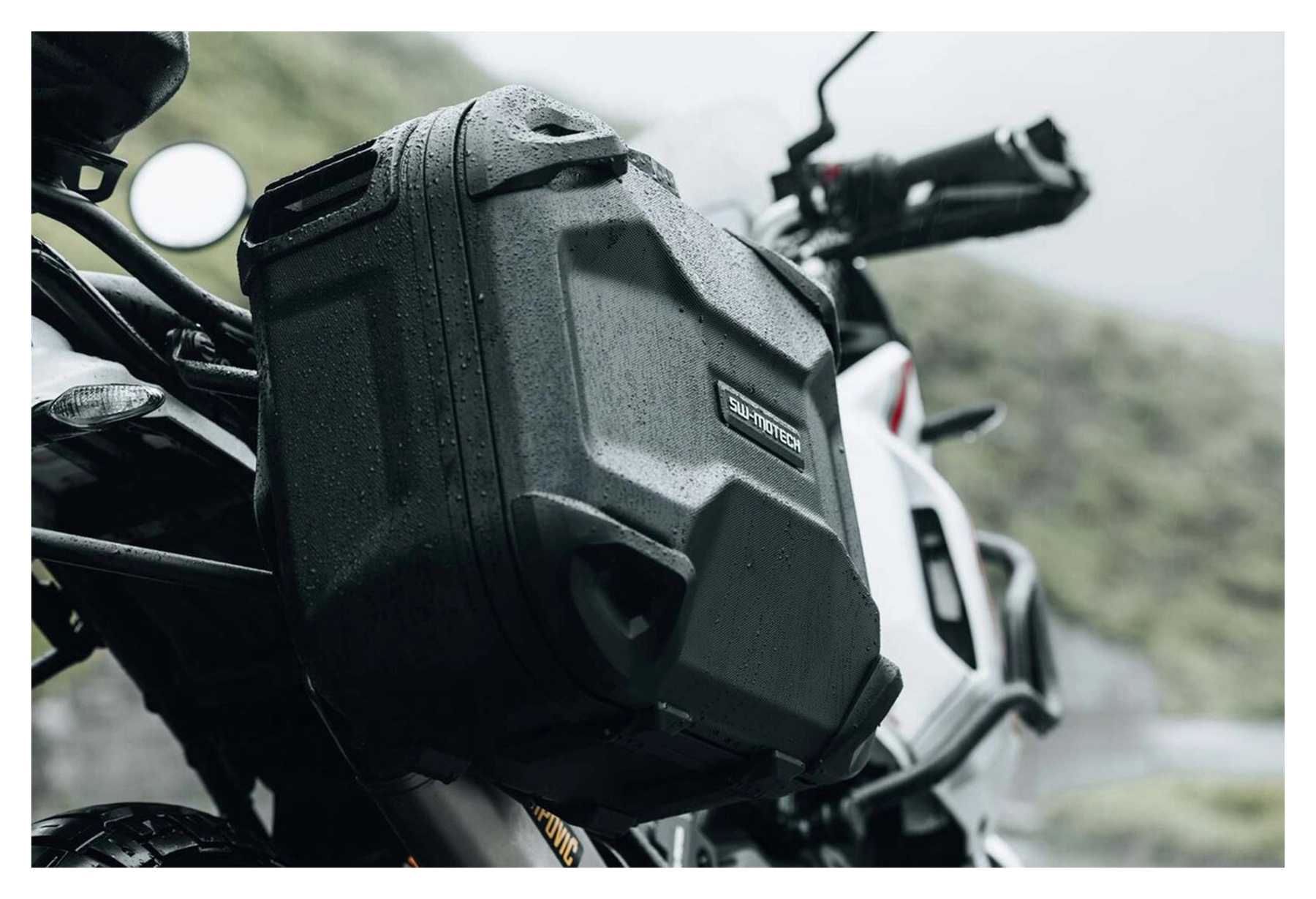 TWARDY KUFER SW-MOTECH DUSC