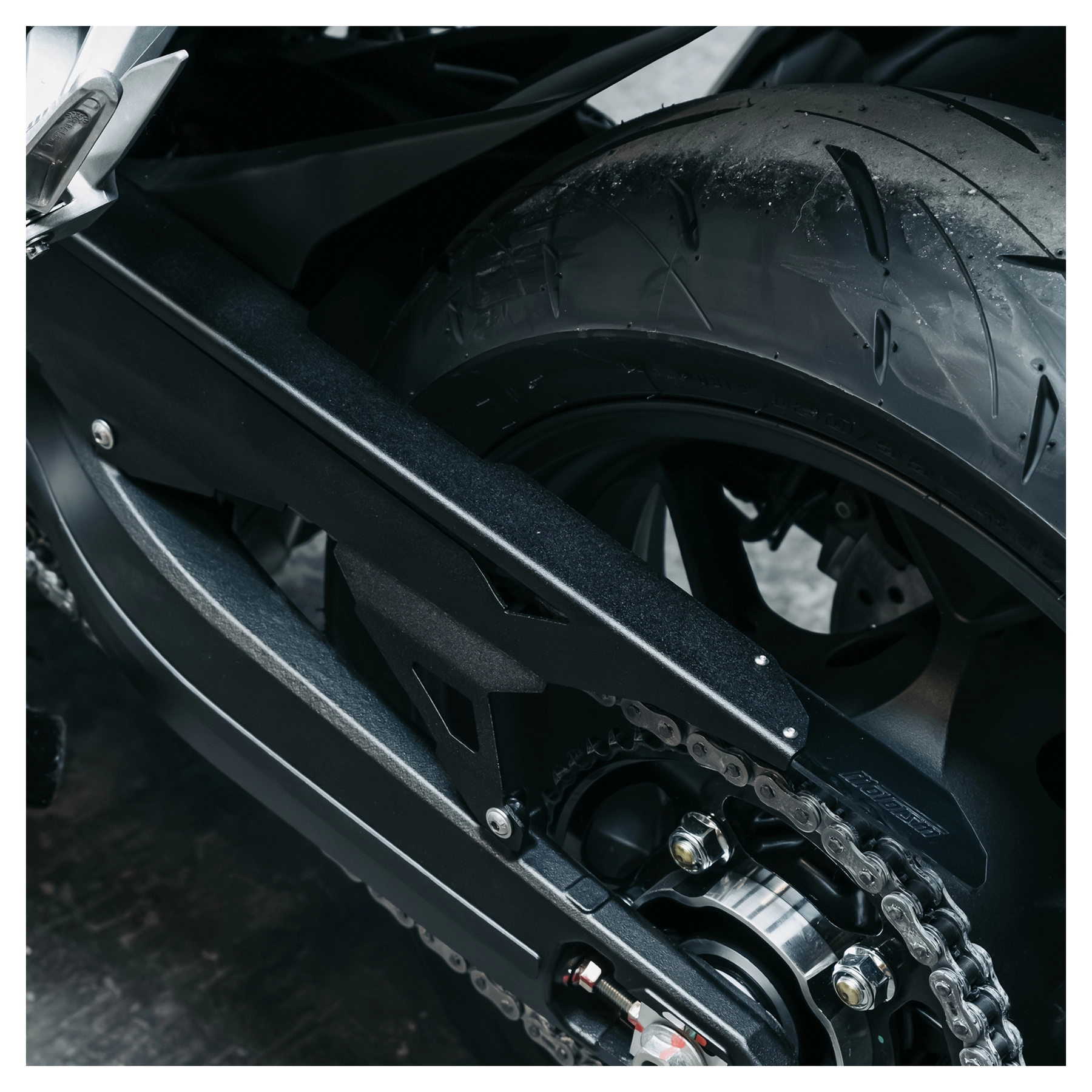 Kædeskærm Aero CB1000 Hornet