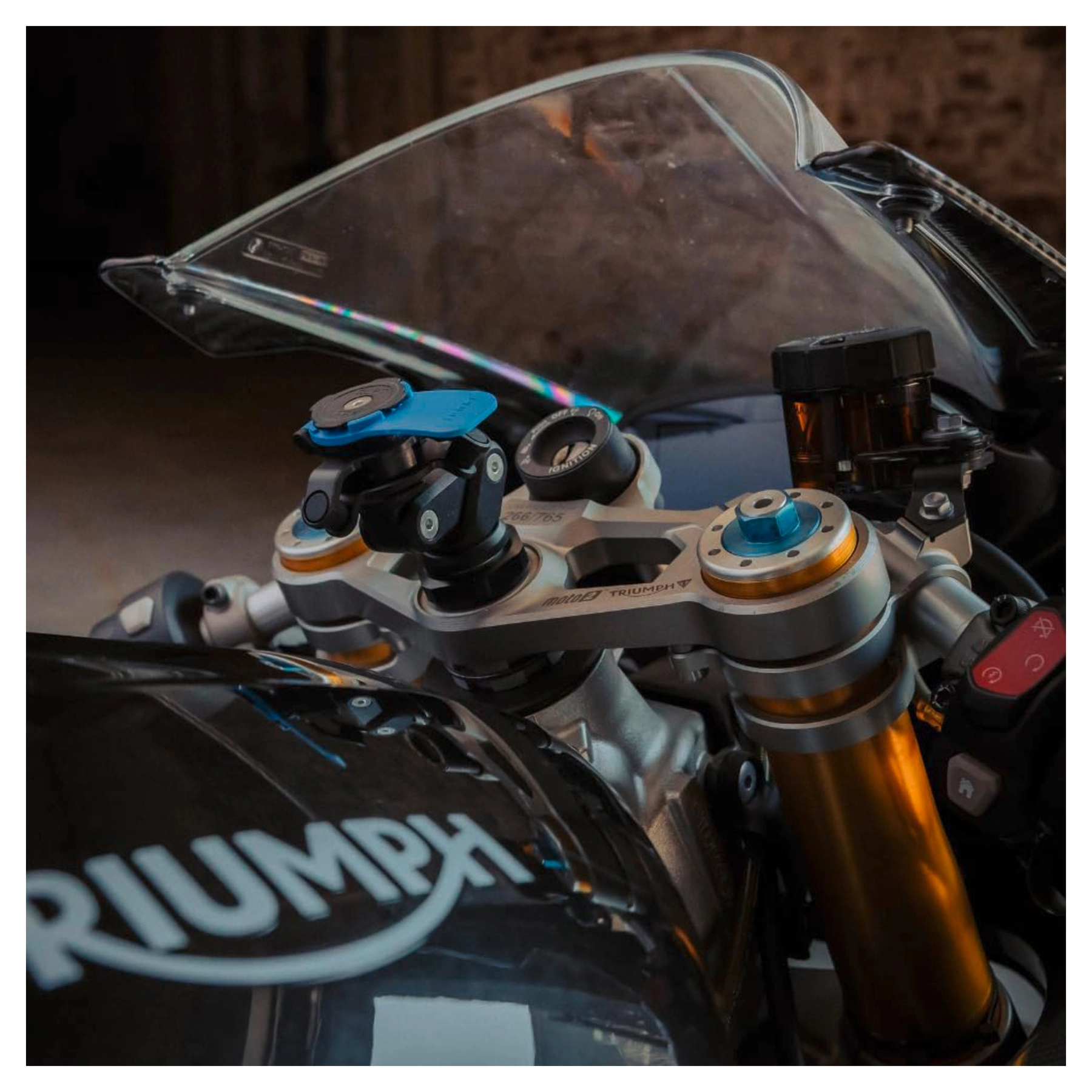 Uchwyt do głowicy ramy motocykla V2