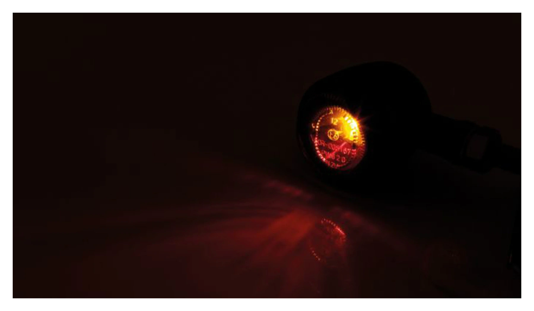 3-i-1 back-,bromsljus,blinkers Retro LED