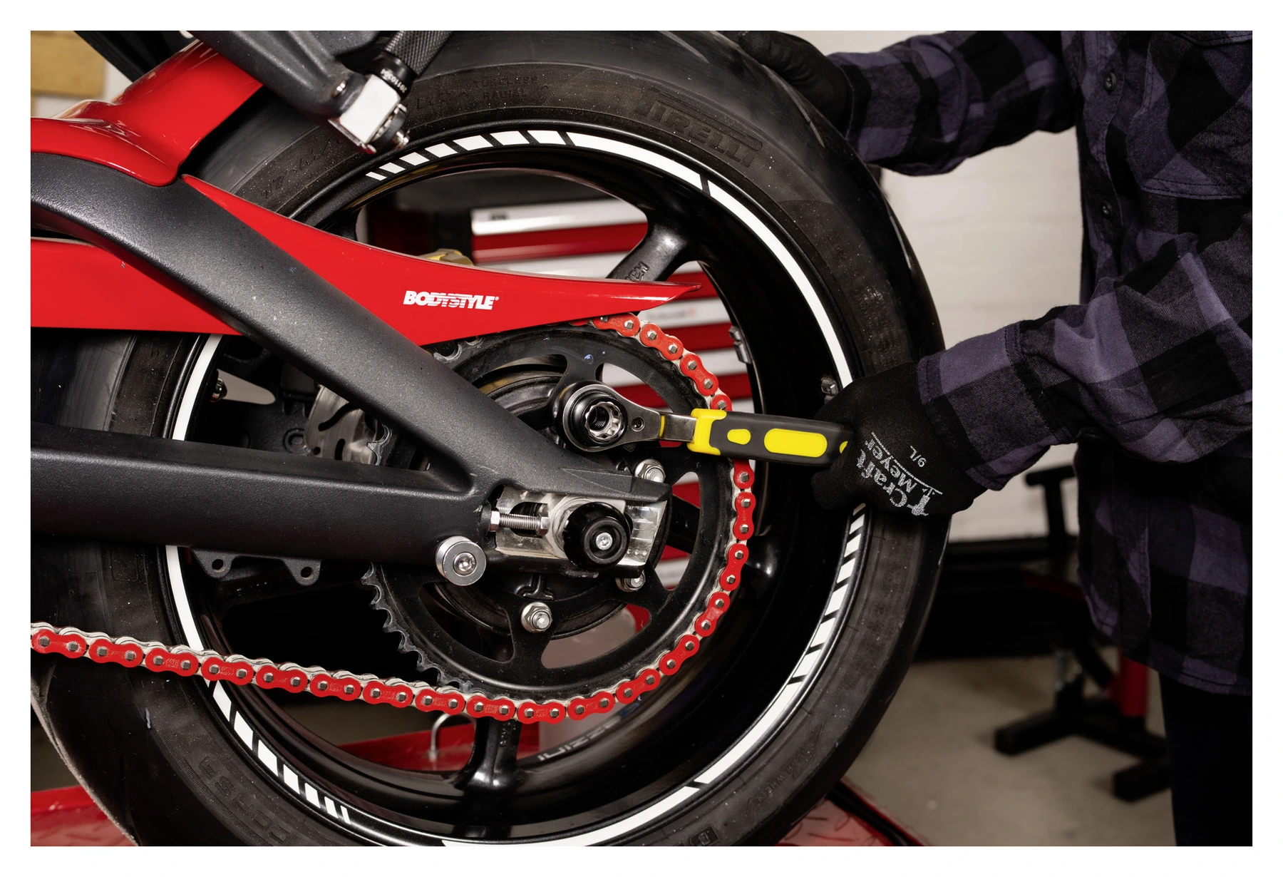 Chiave a cricchetto 8 in 1